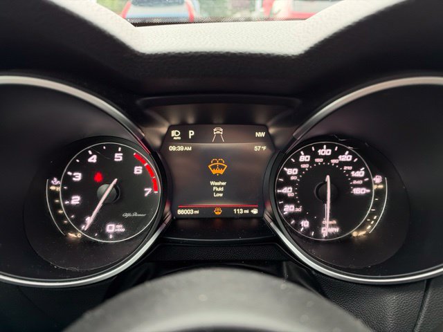 Used 2019 Alfa Romeo Stelvio Ti Sport w/ Quick Order Package 22S Sport AWD/4WD image 13