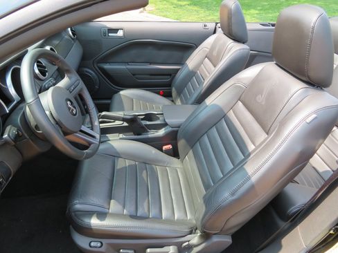 Used 2007 Ford Mustang Shelby GT500 image 14