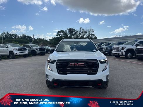 New 2026 GMC Acadia AT4 w/ Luxury Package AWD/4WD image 3
