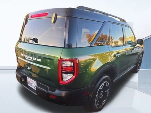 Certified 2025 Ford Bronco Sport Outer Banks w/ Outer Banks Tech Package+ image 2