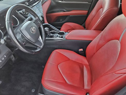 Used 2019 Toyota Camry XSE w/ Driver Assist Package image 17
