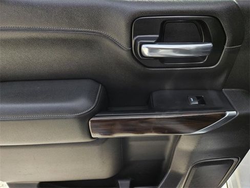 Used 2019 GMC Sierra 1500 SLT w/ SLT Premium Package image 15