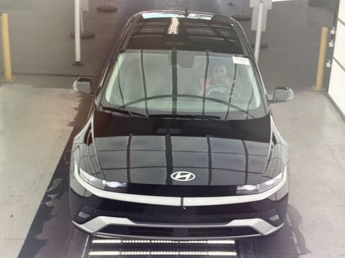 Used 2026 Hyundai Ioniq 5 SEL image 14