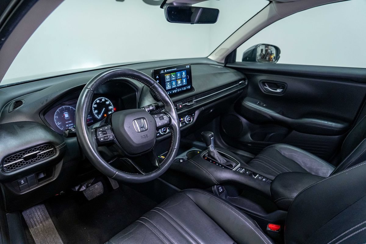 Used 2023 Honda HR-V EX-L image 11