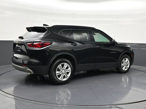 Used 2021 Chevrolet Blazer LT FWD image 5