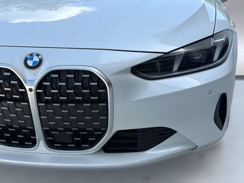 Used 2025 BMW 430i Coupe w/ Premium Package RWD image 11