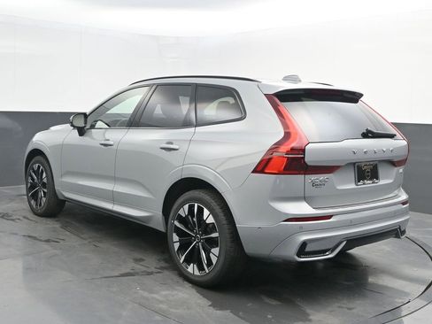 New 2026 Volvo XC60 B5 Plus w/ Protection Package Premier image 5