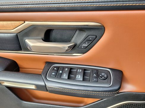 Used 2022 RAM 1500 Limited image 21