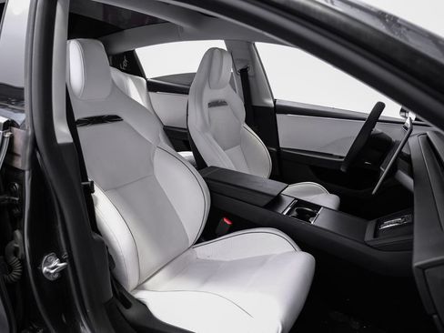 Used 2025 Tesla Model 3 Performance AWD/4WD image 30