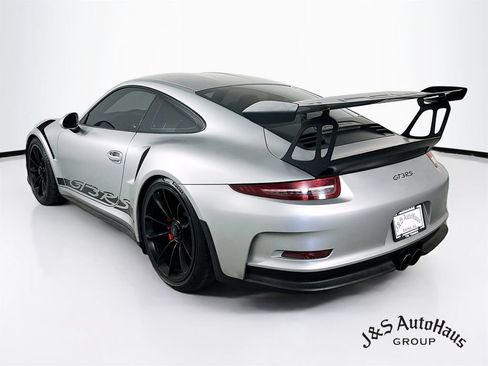 Used 2016 Porsche 911 GT3 RS RWD image 5