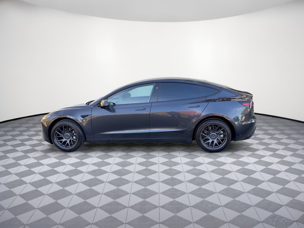 Used 2025 Tesla Model 3 Long Range RWD image 2