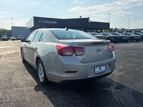 Used 2013 Chevrolet Malibu LS FWD image 9