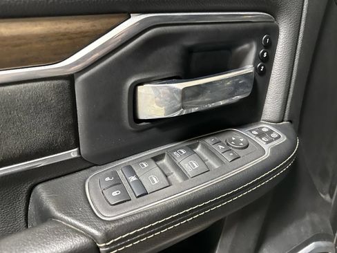 Used 2024 RAM 2500 Laramie AWD/4WD image 21