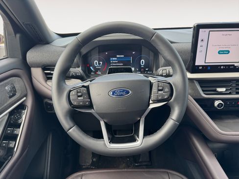New 2026 Ford Explorer Platinum AWD/4WD image 15
