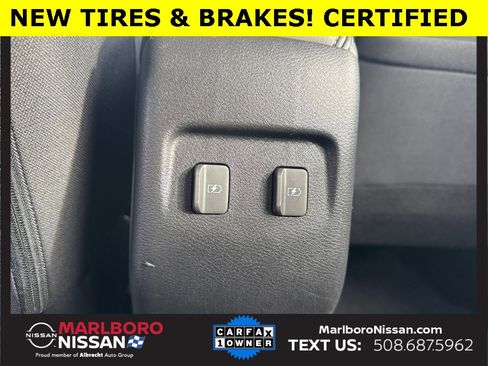 Certified 2023 Nissan Kicks SR image 18