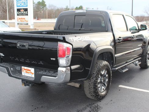 Used 2021 Toyota Tacoma TRD Off-Road image 6