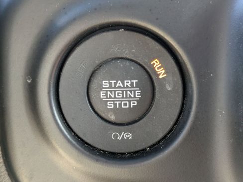 Used 2022 Jeep Wrangler Unlimited Sport image 20