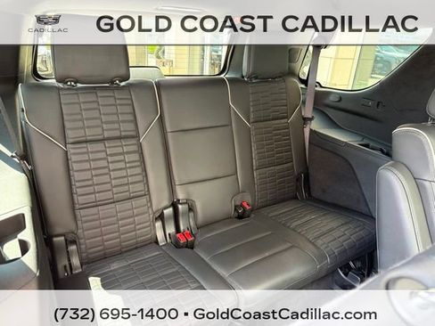 Used 2023 Cadillac Escalade Sport Platinum w/ LPO, ONYX Package AWD/4WD image 13
