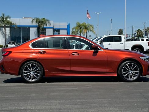 Used 2022 BMW 330i Sedan w/ Premium Package RWD image 3
