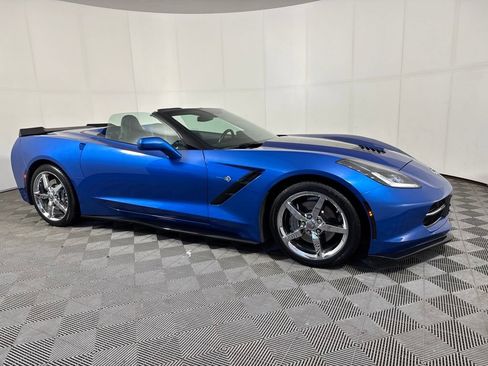 Used 2014 Chevrolet Corvette Stingray Convertible w/ 3LT Preferred Equipment Group RWD image 7
