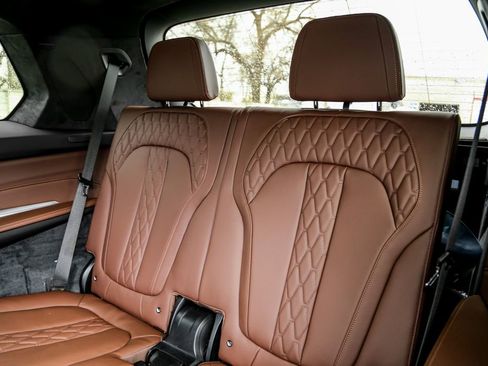 New 2026 BMW X7 xDrive40i w/ Executive Package image 26