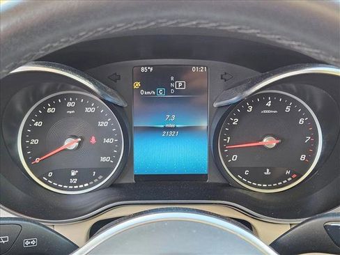 Used 2022 Mercedes-Benz GLC 300 image 11