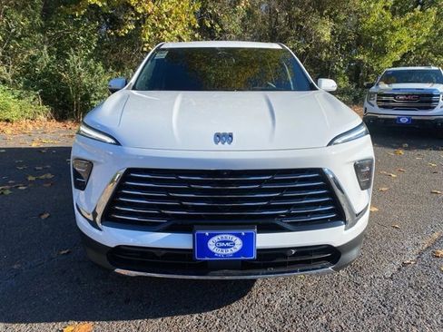 New 2026 Buick Enclave Preferred image 8