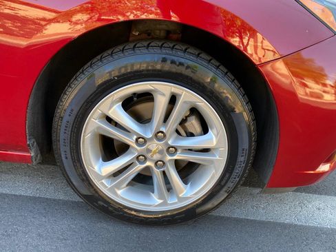 Used 2018 Chevrolet Cruze LT FWD image 15