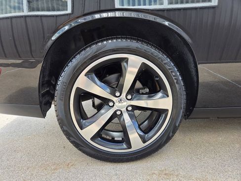 Used 2013 Dodge Challenger R/T RWD image 32