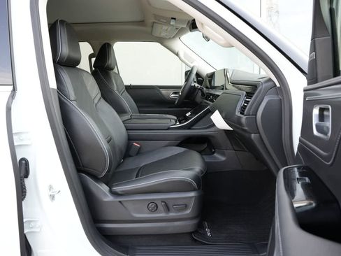 New 2026 INFINITI QX80 Luxe AWD/4WD image 22