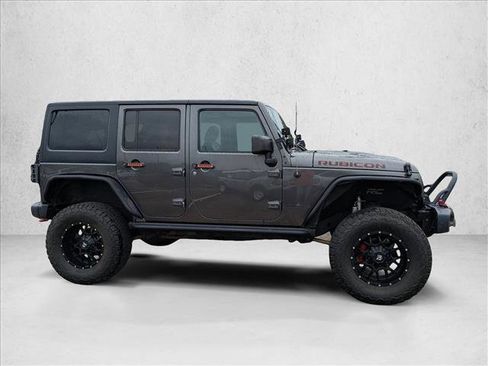Used 2016 Jeep Wrangler Unlimited Rubicon AWD/4WD image 4