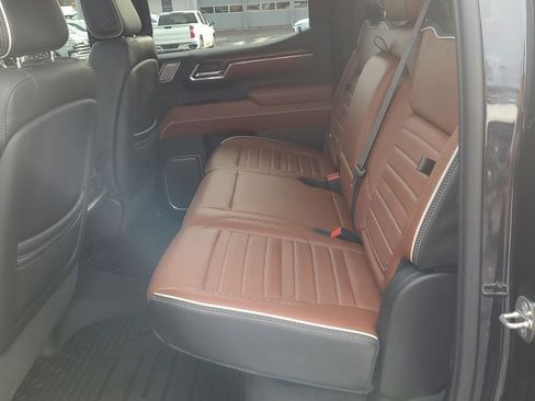 Used 2024 GMC Sierra 1500 Denali Ultimate image 13