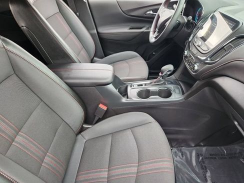 Used 2024 Chevrolet Equinox RS FWD image 19