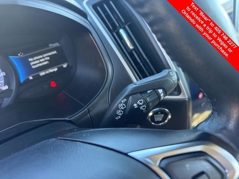 Used 2024 Ford Edge SEL image 23