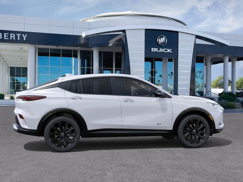 New 2026 Buick Envista Sport Touring image 5