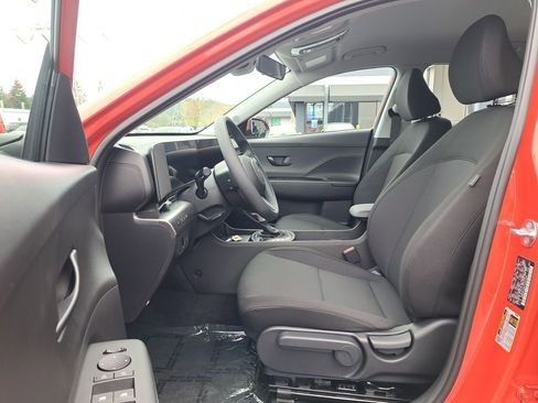 New 2026 Hyundai Kona SE image 12