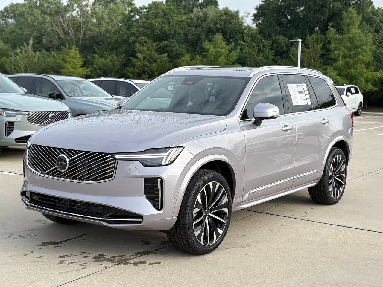 New 2026 Volvo XC90 B6 Plus w/ Protection Package Premier AWD/4WD image 2