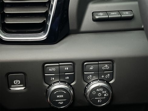 Used 2025 GMC Sierra 1500 Denali Ultimate image 20