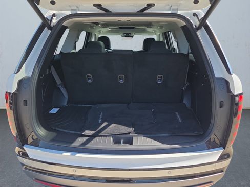 Certified 2026 Hyundai Palisade Limited AWD/4WD image 16