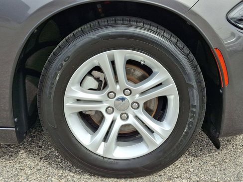 Used 2023 Dodge Charger SXT image 8