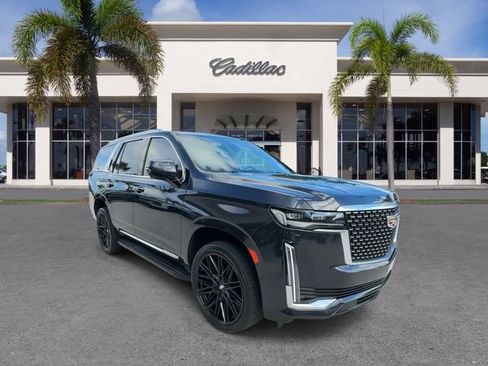 Certified 2023 Cadillac Escalade Premium Luxury RWD image 3