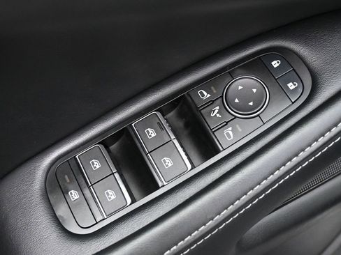 Used 2024 INFINITI QX60 Pure image 4