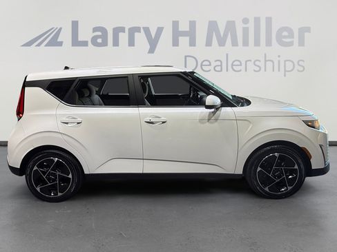 Used 2023 Kia Soul EX FWD image 6