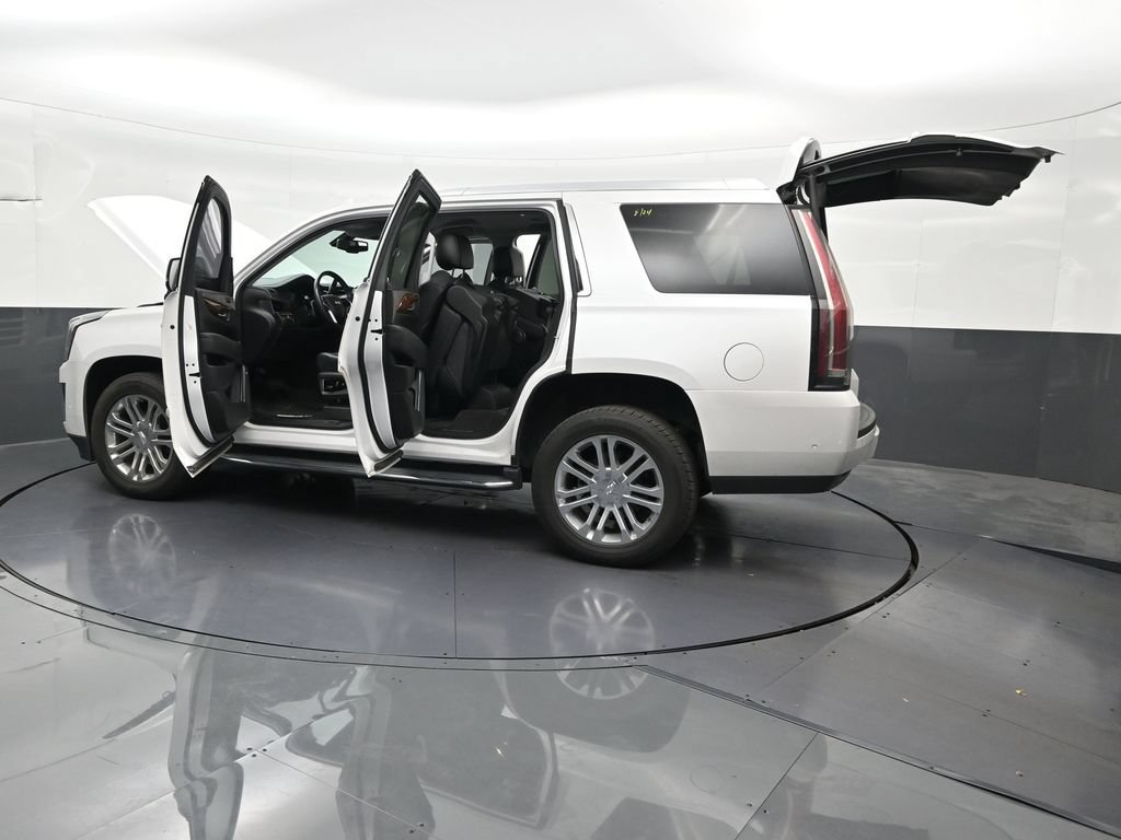 Used 2020 Cadillac Escalade 2WD image 35