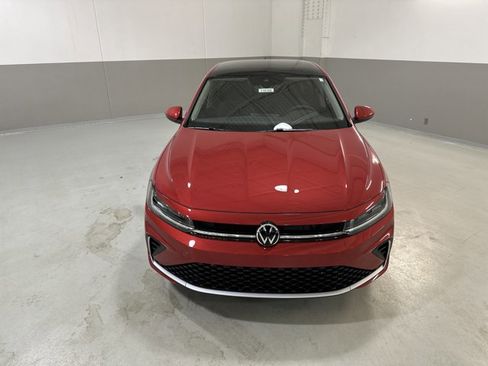 New 2026 Volkswagen Jetta SE FWD image 3