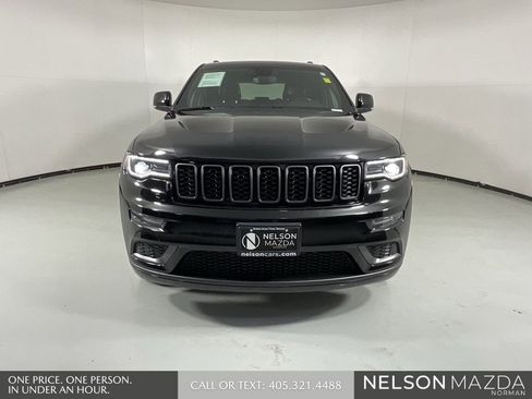 Used 2020 Jeep Grand Cherokee Limited X image 2