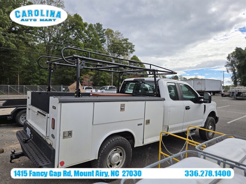 Used 2018 Ford F350 XL AWD/4WD image 4