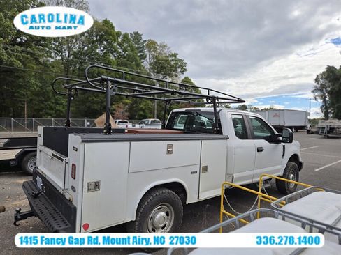 Used 2018 Ford F350 XL AWD/4WD image 4