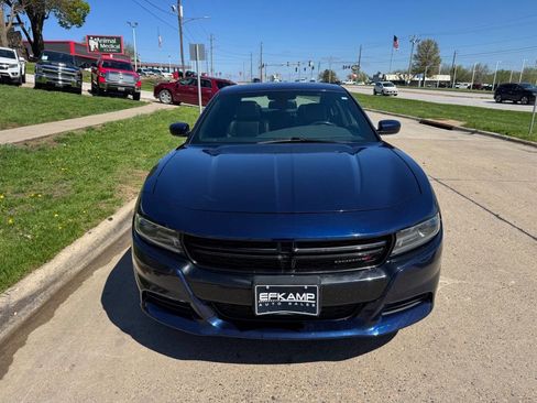 Used 2016 Dodge Charger SXT w/ AWD Plus Group image 7