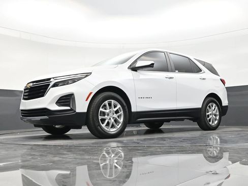 Used 2024 Chevrolet Equinox LT FWD image 20